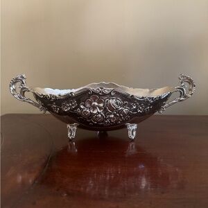 Metal oval shaped dish